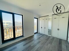 Tunari Casa cu etaj - Finisaje Premium - Mobilata Partial